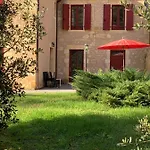 Comtesse De Dordogne