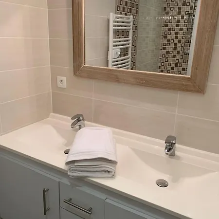 Comtesse De Dordogne